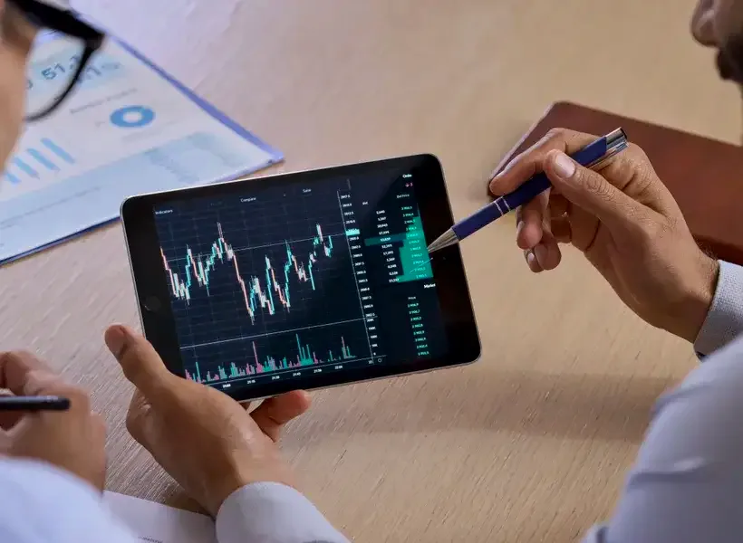 WhatsApp AI investīcijas